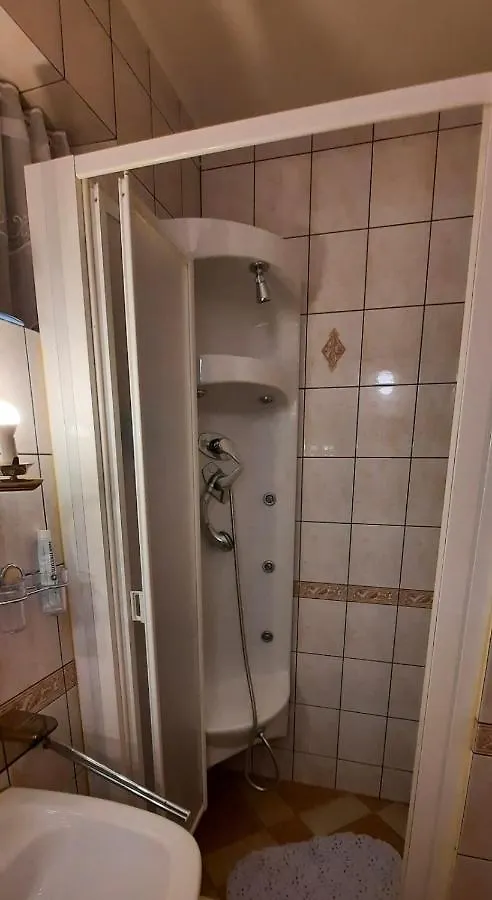 Red Robin Apartment Kastav